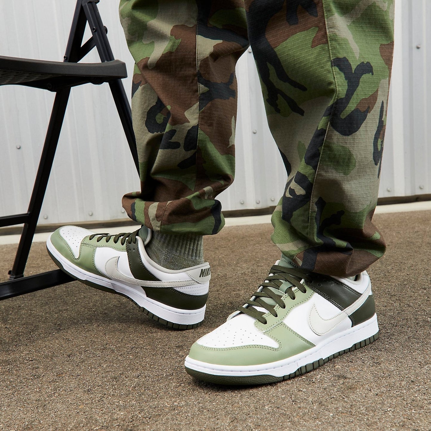 Nike Dunk Low “Oil Green Cargo Khaki”
