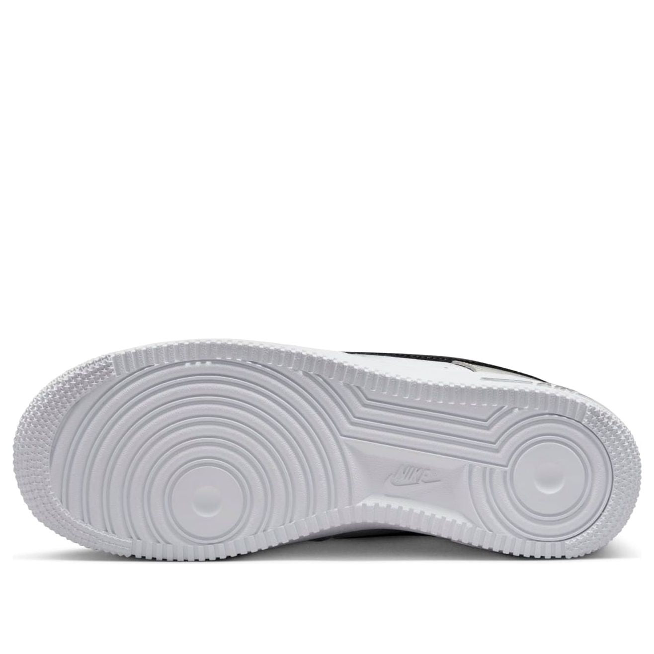 Nike Air Force 1 “07 Essential “White Iron Ore Patent”