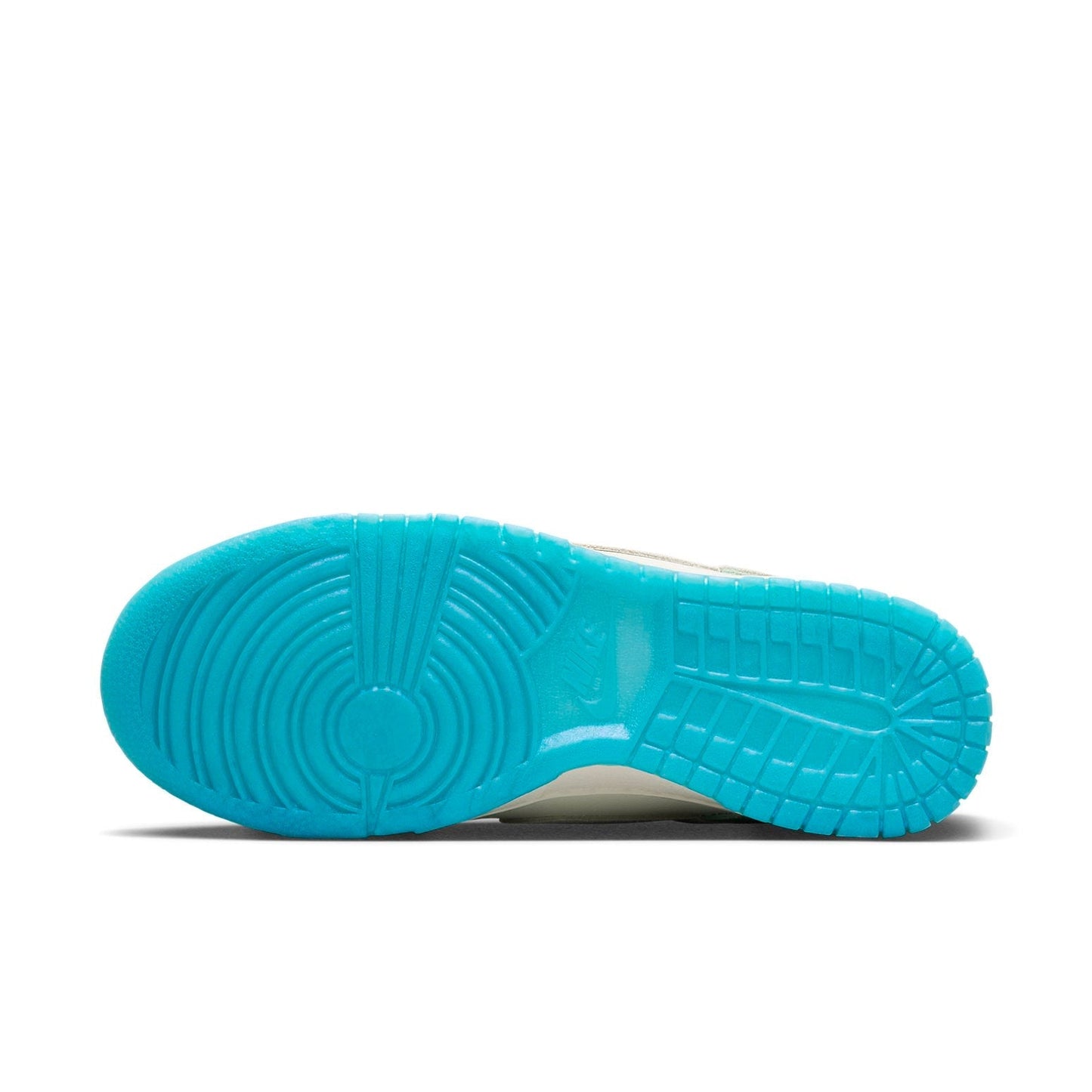 Nike Dunk Low LX “Year of the Dragon”