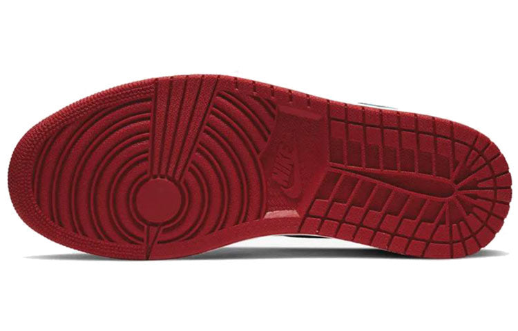 Air Jordan 1 Retro High OG “Fearless”