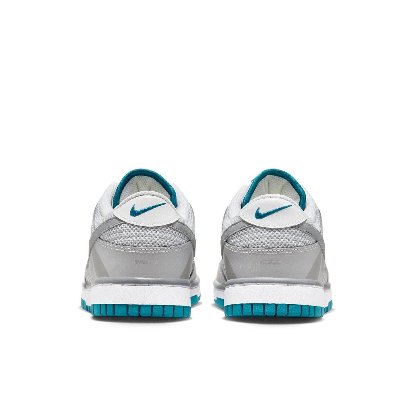 Nike Dunk Low “Timeless”