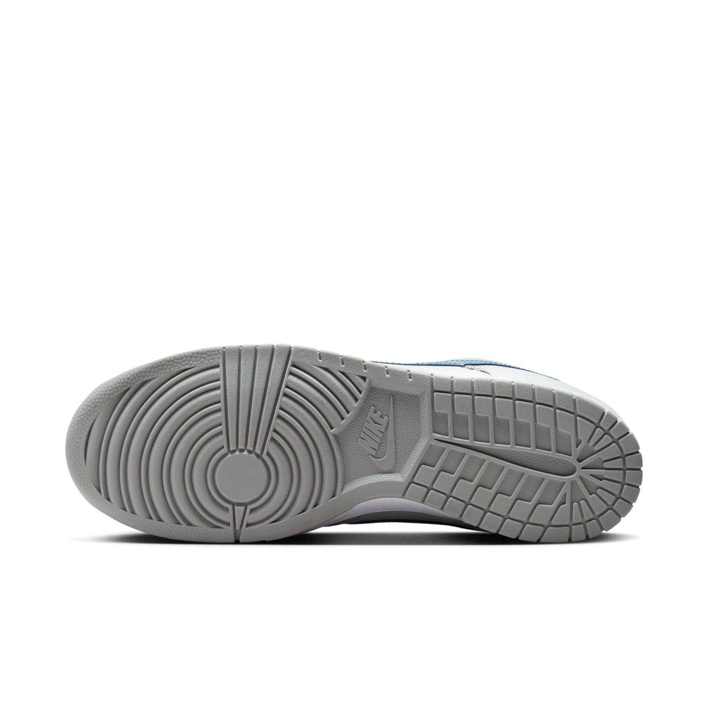 Nike Dunk Low “Silver Surfer”