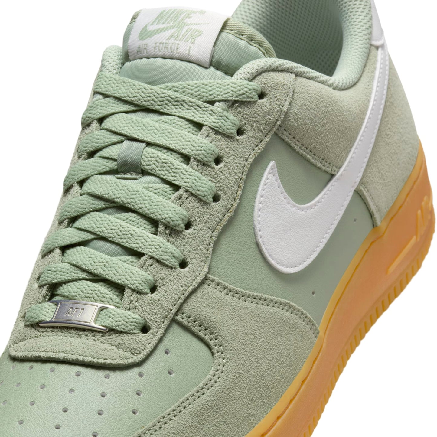Nike Air Force 1 “07 LV8 “Jade Horizon”