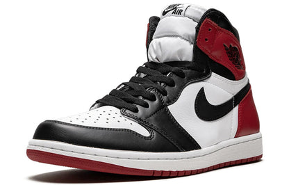 Air Jordan 1 Retro High OG “Black Toe”