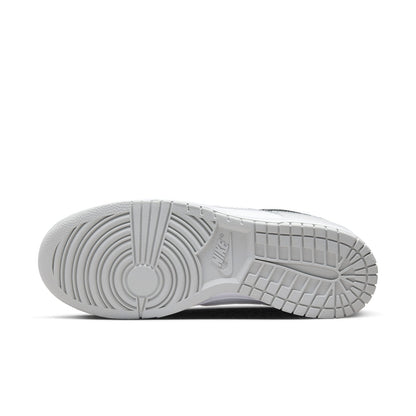 Nike Dunk Low SE “Lottery Pack – Grey Fog”