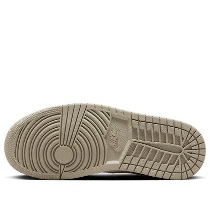 Air Jordan 1 Low SE “Canvas – Team Gold”