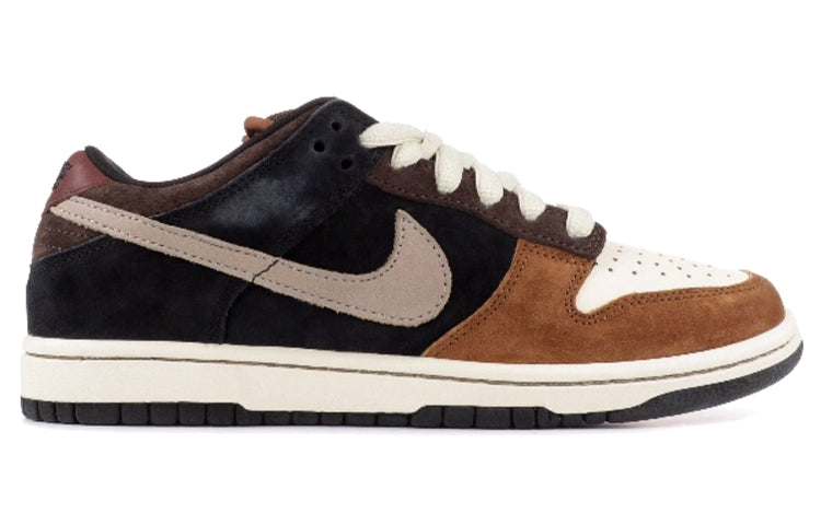 Nike SB Dunk Low Pro “Strummer”