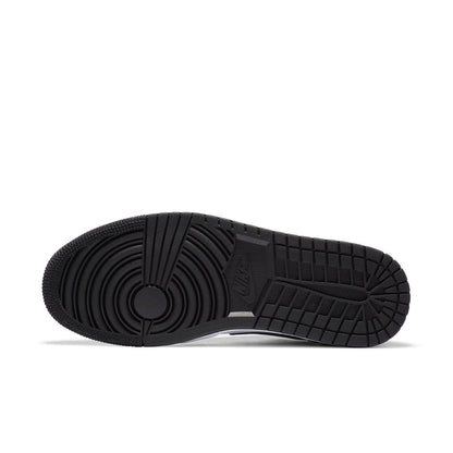 Air Jordan 1 Low “Light Smoke Grey”