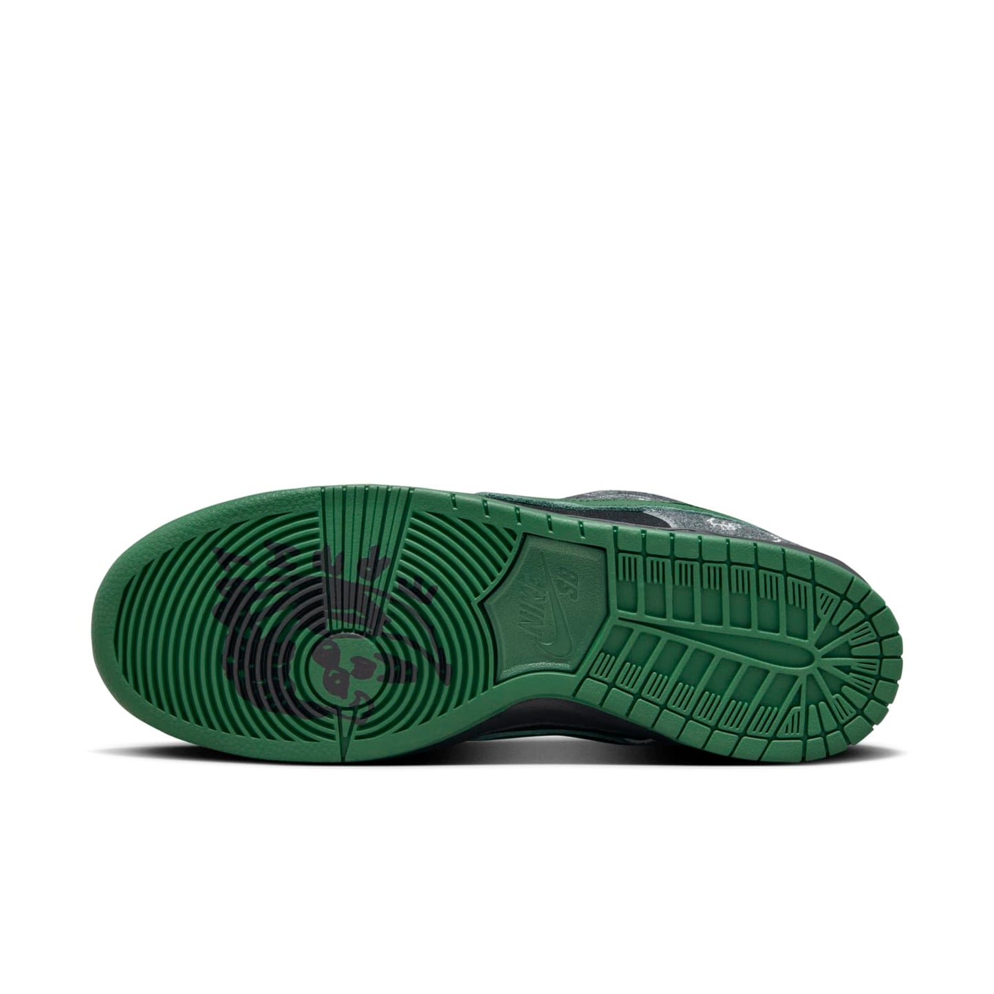 Nike x There Skateboard SB Dunk Low Pro “Anthracite Gorge Green”