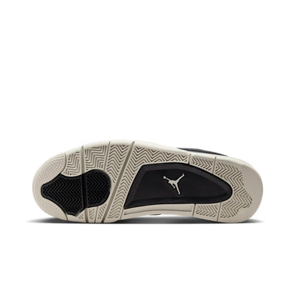 Air Jordan 4 RM “Black Light Bone”