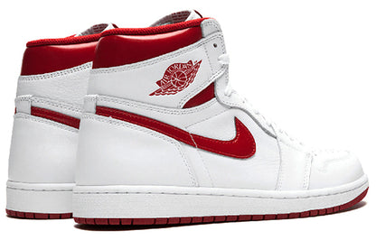 Air Jordan 1 Retro High OG “Metallic Red”