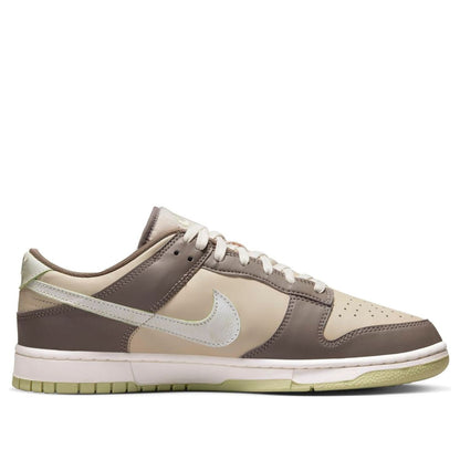 Nike Dunk Low “Velcro Tongue – Milk Tea”
