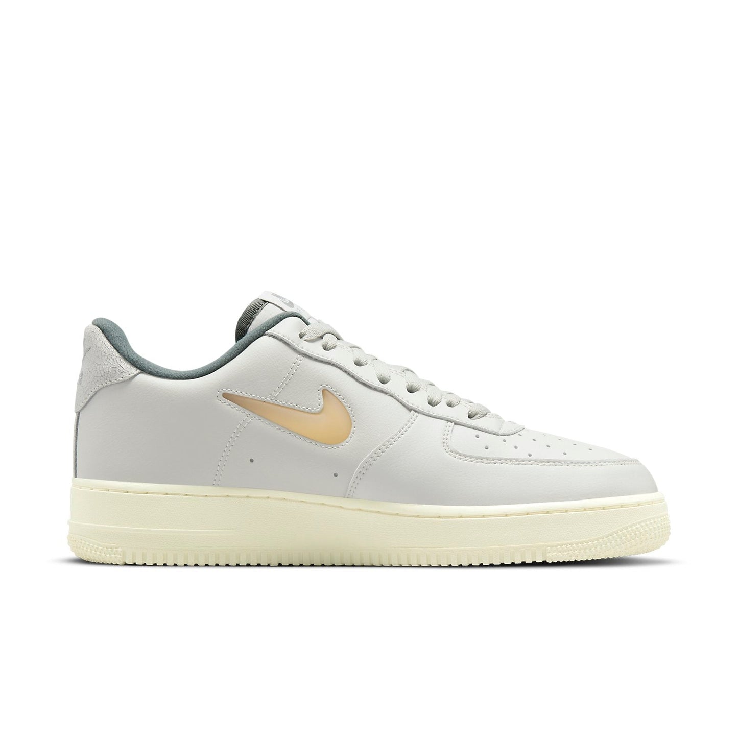 Nike Air Force 1 “07 LX “Light Bone”
