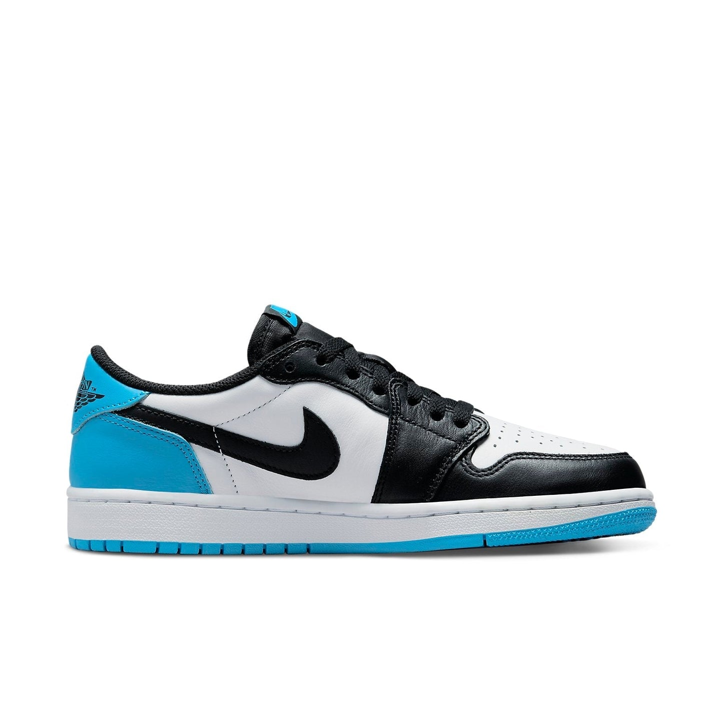 Air Jordan 1 Retro Low OG “UNC”