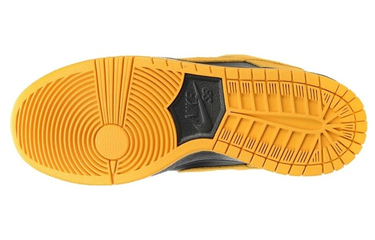 Nike SB Dunk Low Pro “Iowa”