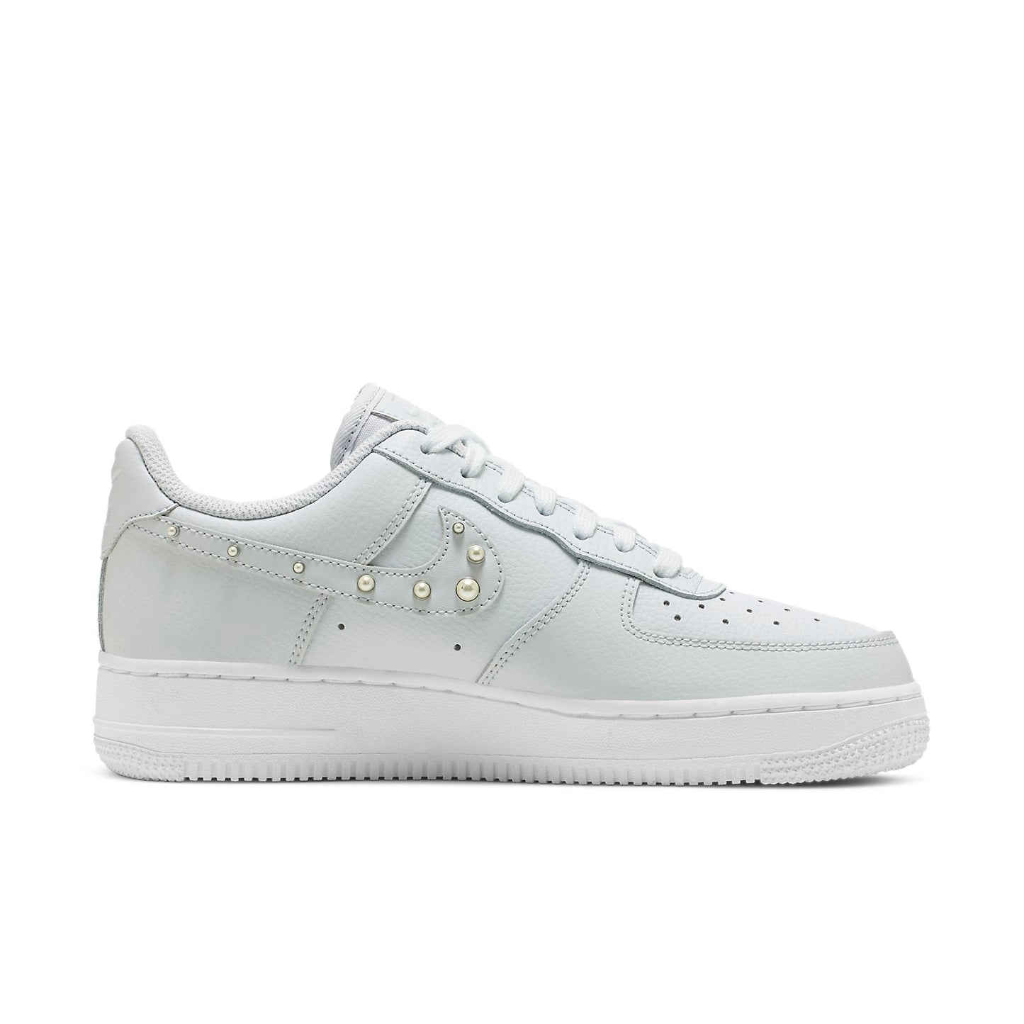 Nike Air Force 1 07 SE “Pearl Swoosh – Pure Platinum”