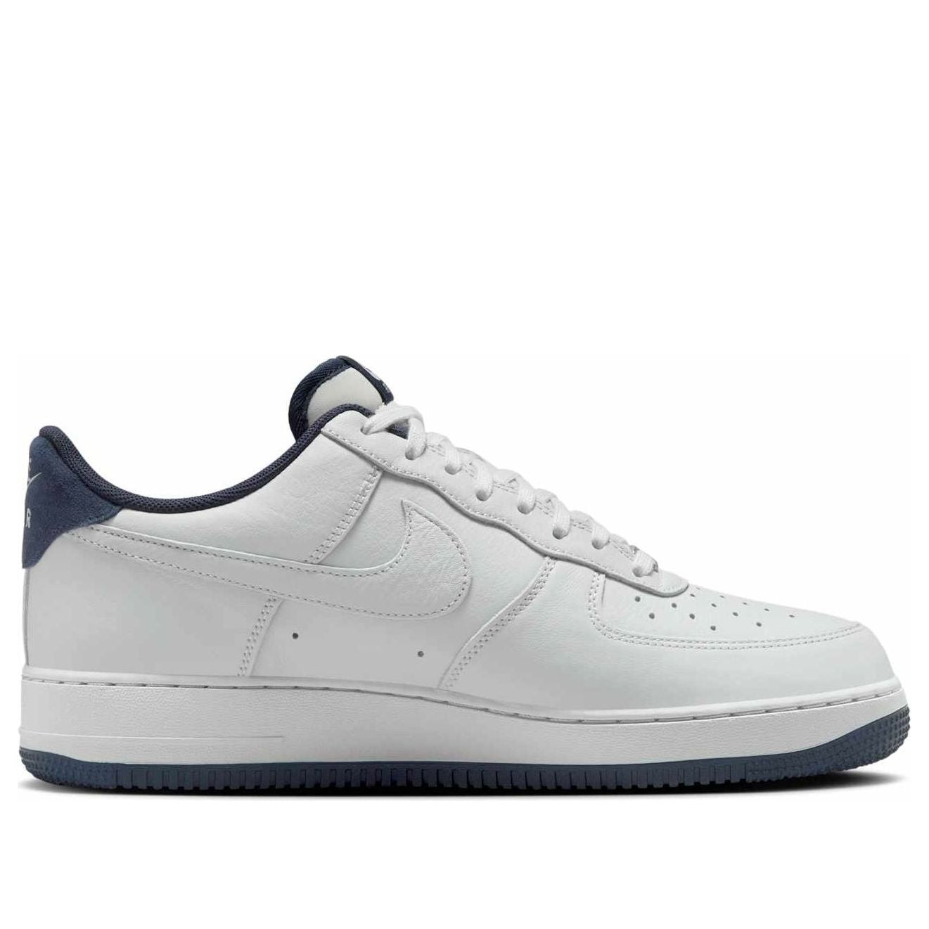 Nike Air Force 1 Low “07 LV8 “White Navy”