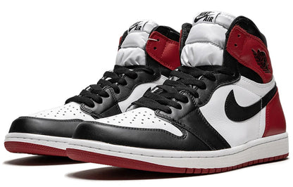 Air Jordan 1 Retro High OG “Black Toe”