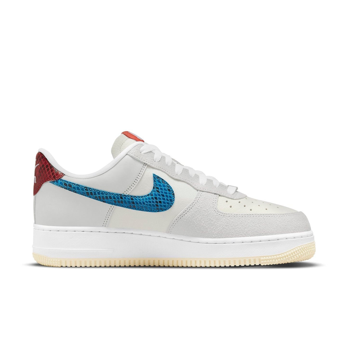 Nike x Undefeated Air Force 1 Low “5 On It”