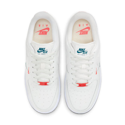 Nike Air Force 1 “07 Essential “Summit White Solar Red”
