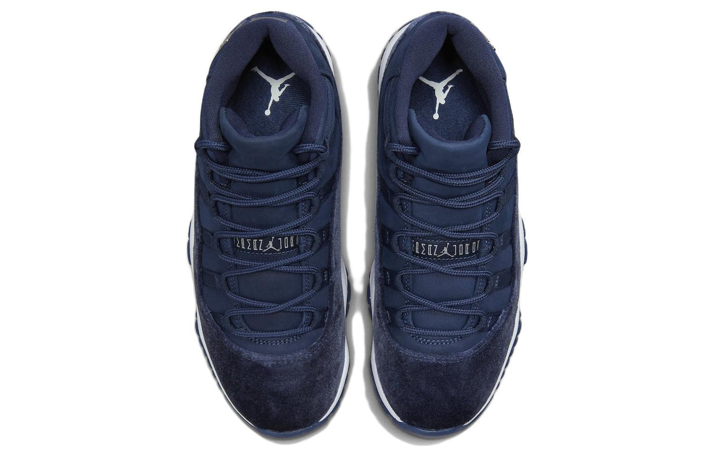 Air Jordan 11 Retro “Midnight Navy Velvet”