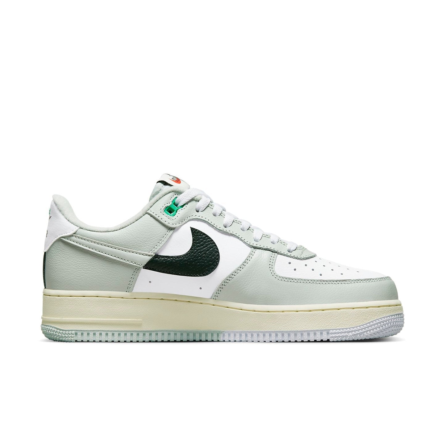 Nike Air Force 1 Low “07 LV8 “Split Light Silver”