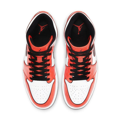 Air Jordan 1 Mid SE “Turf Orange”