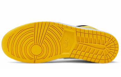 Air Jordan 1 Mid SE “Yellow Toe”