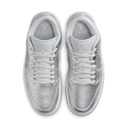 Air Jordan 1 Low SE “Metallic Silver”