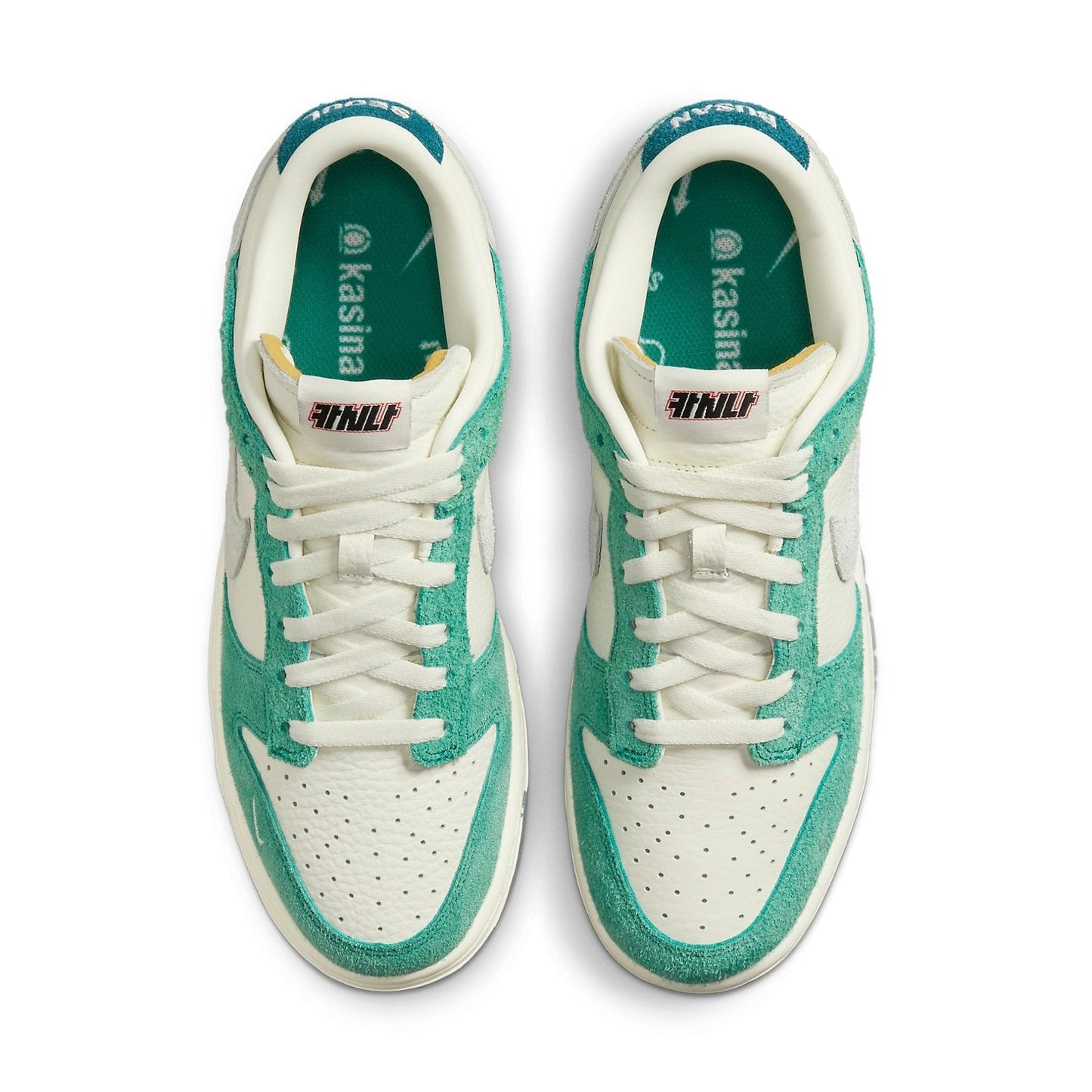Nike x Kasina Dunk Low “Road Sign”
