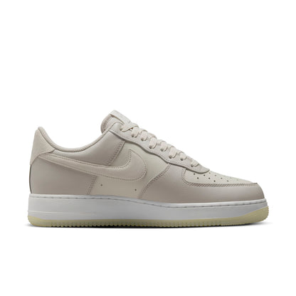 Nike Air Force 1 “07 LV8 “Light Bone”