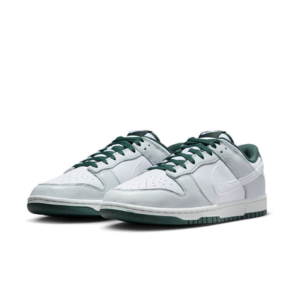 Nike Dunk Low Retro SE “Photon Dust Vintage Green”