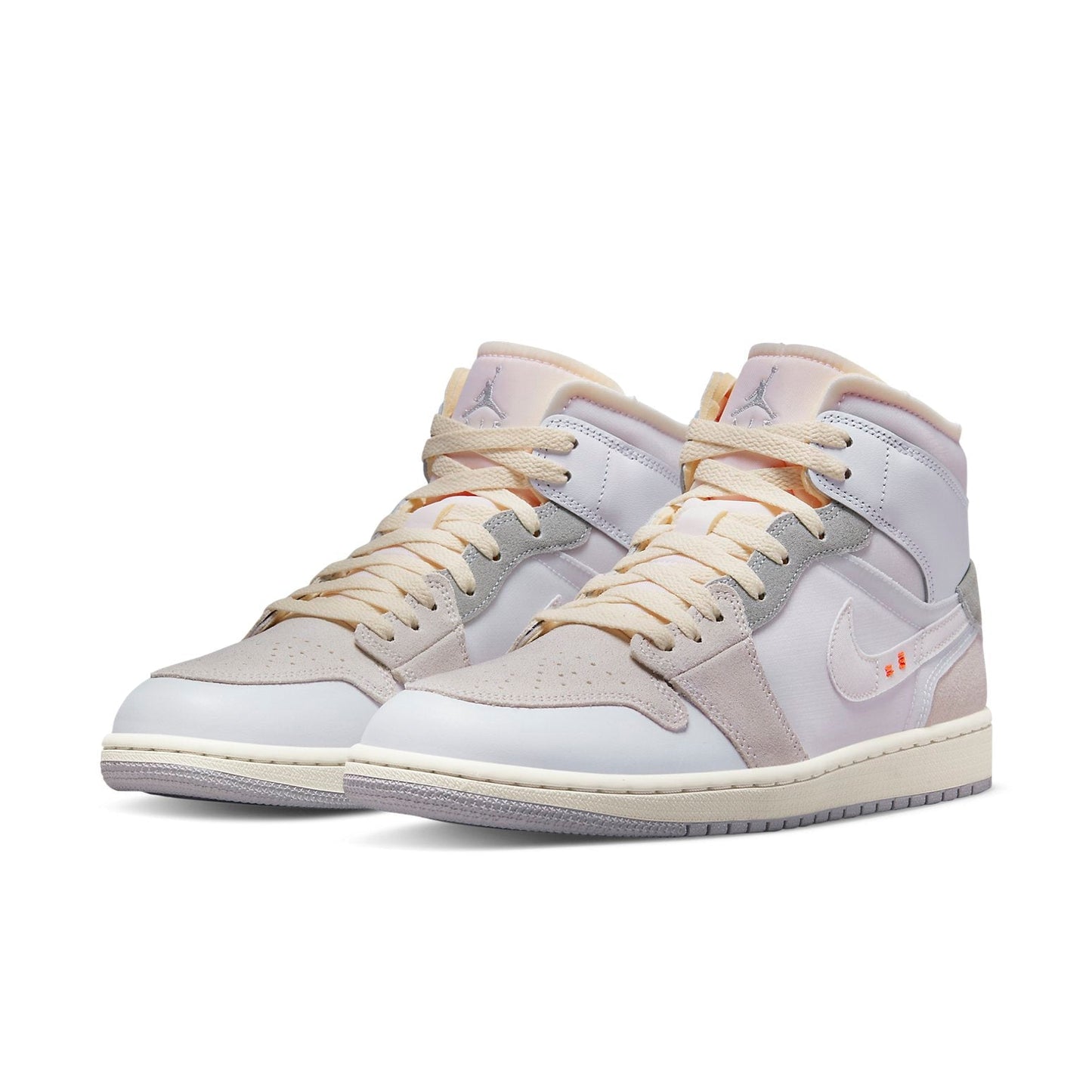 Air Jordan 1 Mid SE “Inside Out”