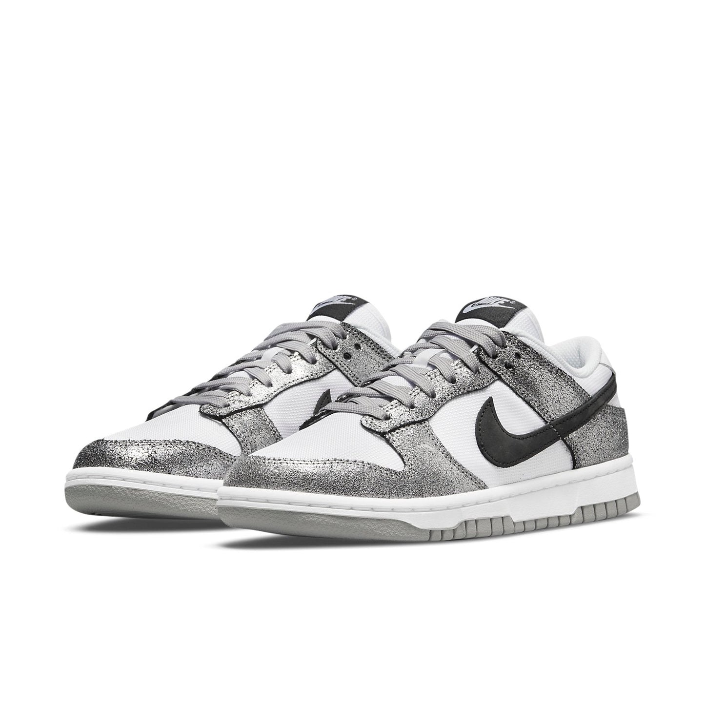 Nike Dunk Low “Golden Gals”