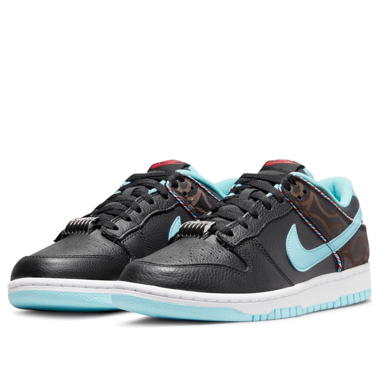 Nike Dunk Low SE “Barber Shop – Black”