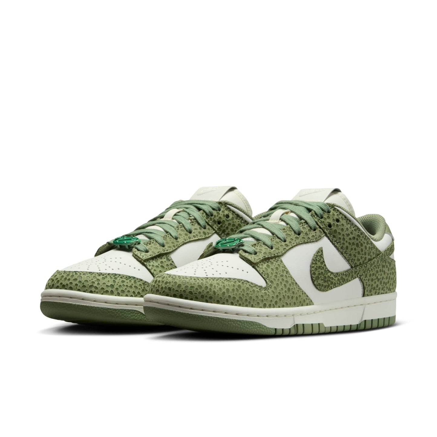 Nike Dunk Low Premium “Oli Green Safari”