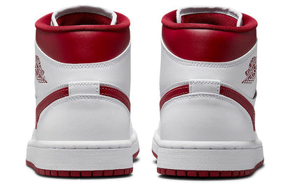 Air Jordan 1 Mid “University Red White”