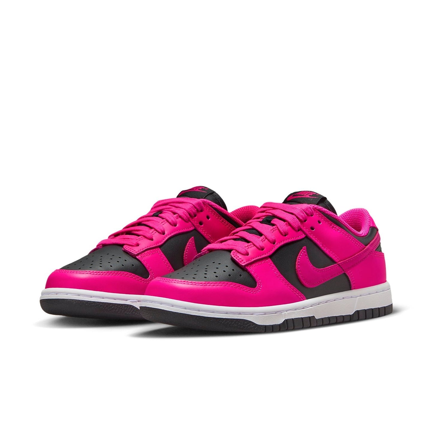 Nike Dunk Low “Fireberry”