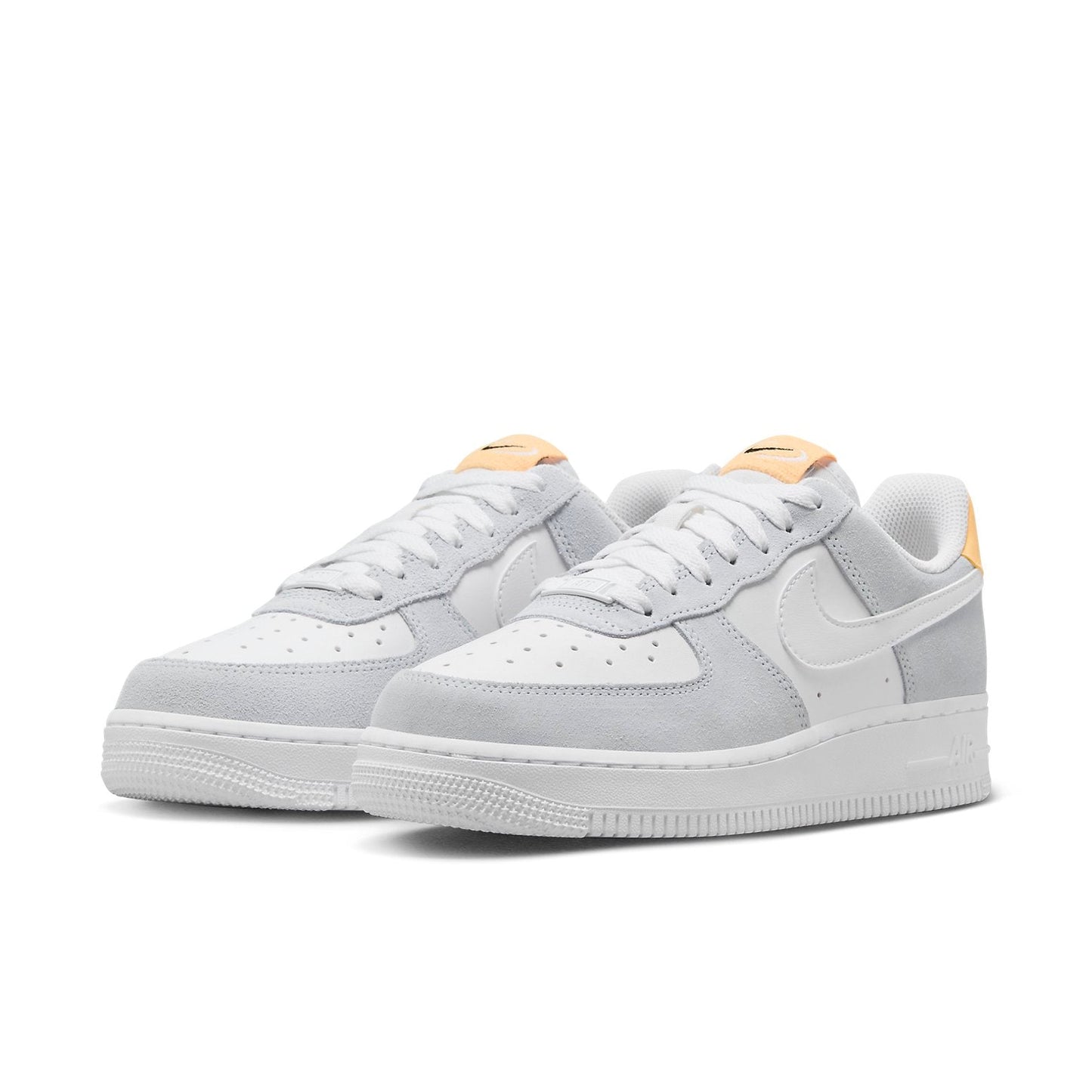 Nike Air Force 1 Low “07 “Pure Platinum”