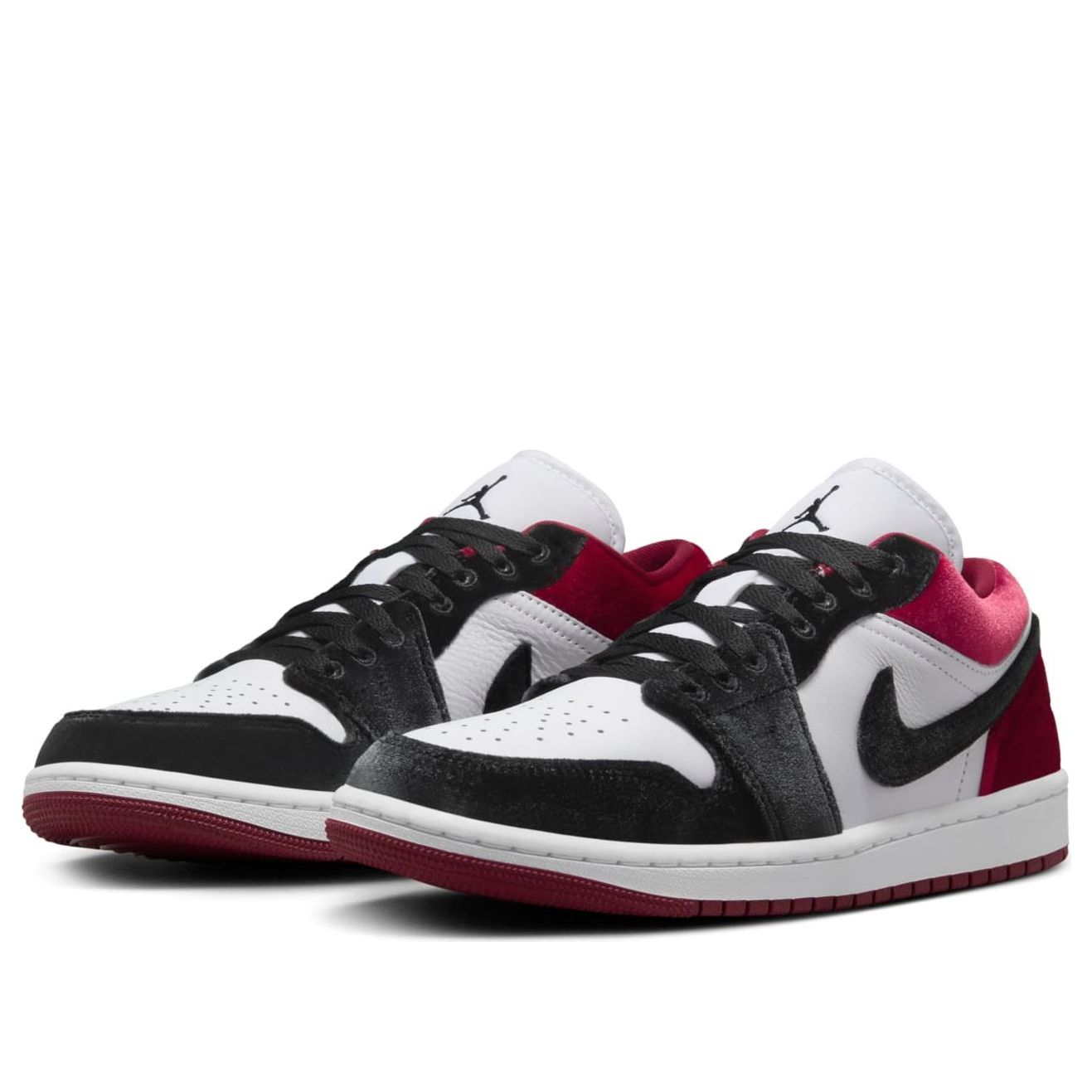 Air Jordan 1 Low SE “Velvet Black Toe”