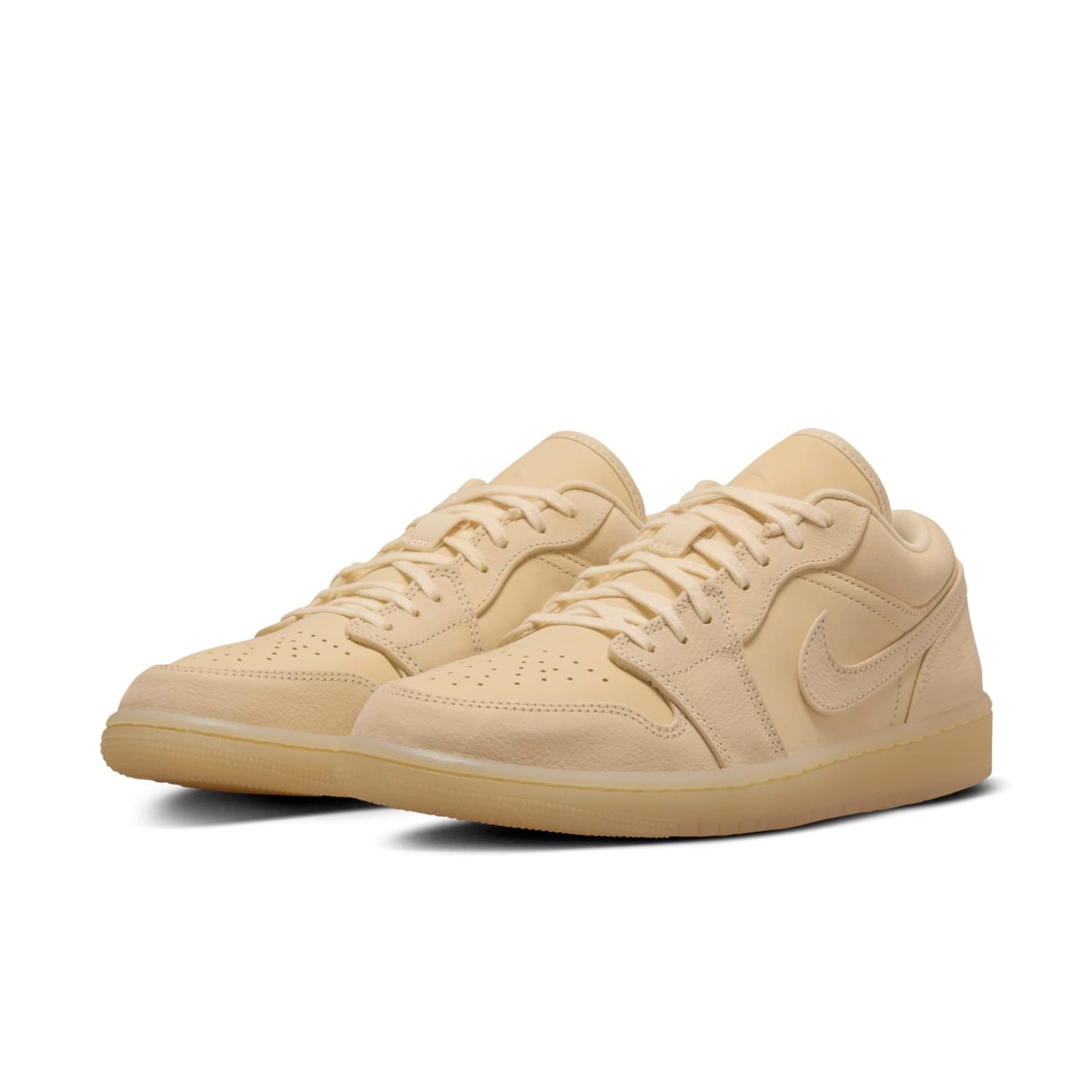 Air Jordan 1 Low SE “Sand”