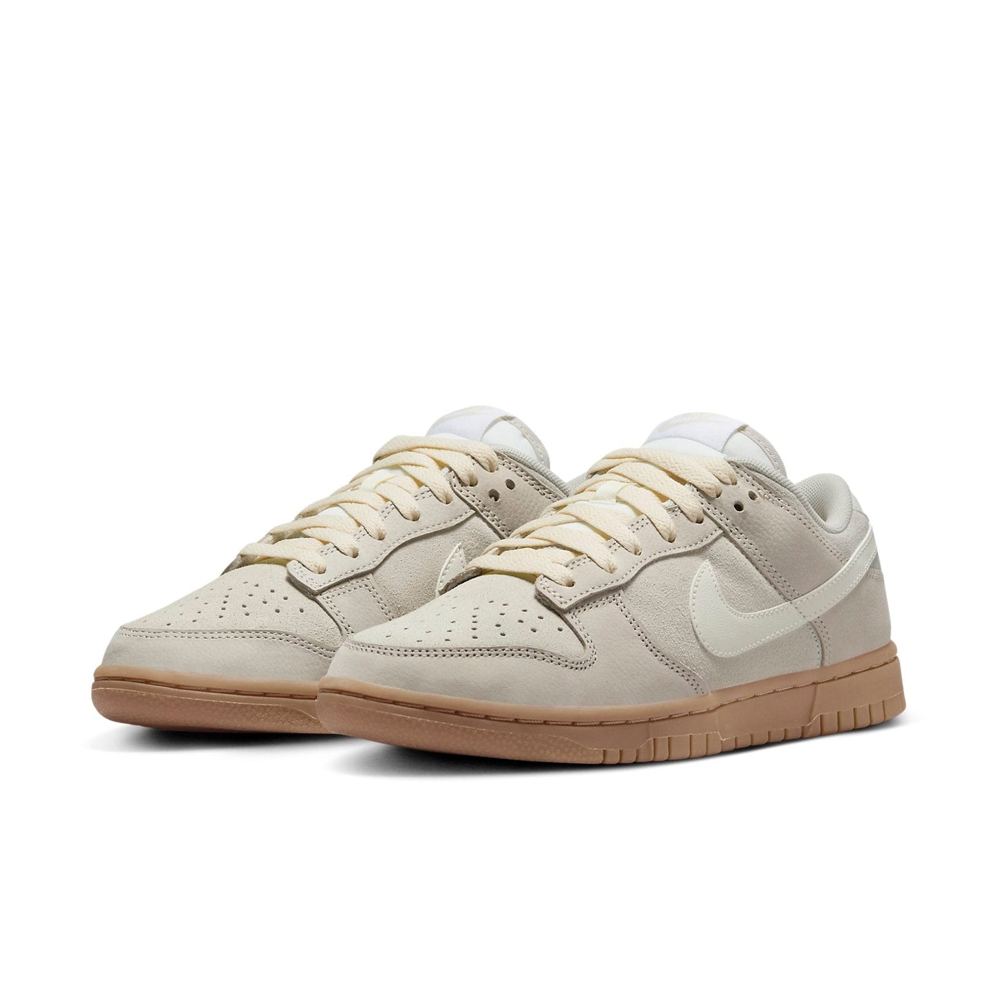 Nike Dunk Low SE “Hangul Day”
