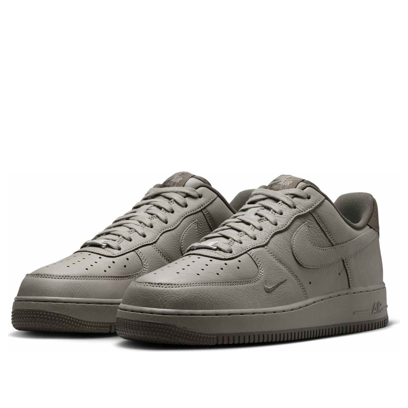 Nike Air Force 1 Low “07 LV8 “Khaki Green”