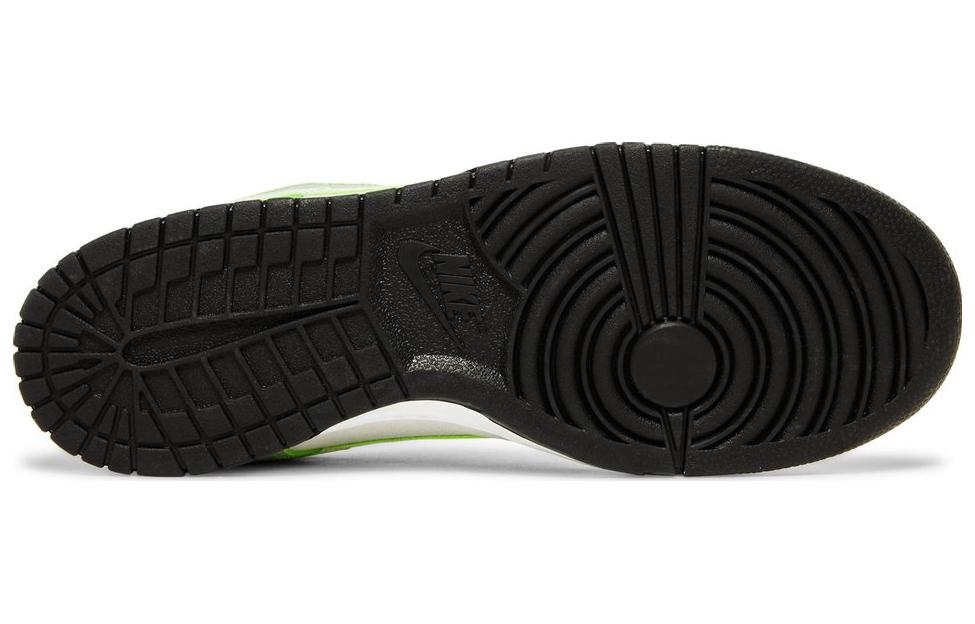 Nike Dunk Low “University of Oregon PE”