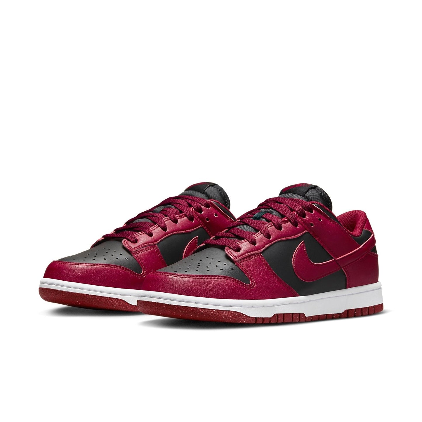 Nike Dunk Low Next Nature “Team Red Black”
