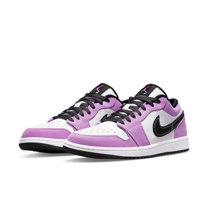 Air Jordan 1 Low SE “Violet Shock”