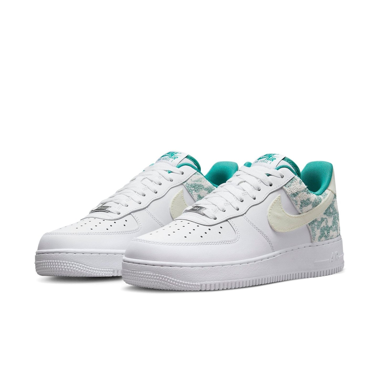 Nike Air Force 1 “07 LV8 “Neptune Green Camo”
