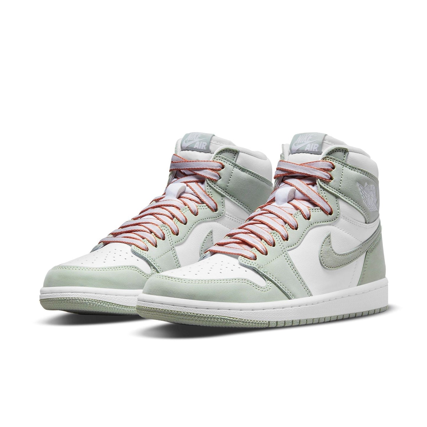 Air Jordan 1 Retro High OG “Seafoam”