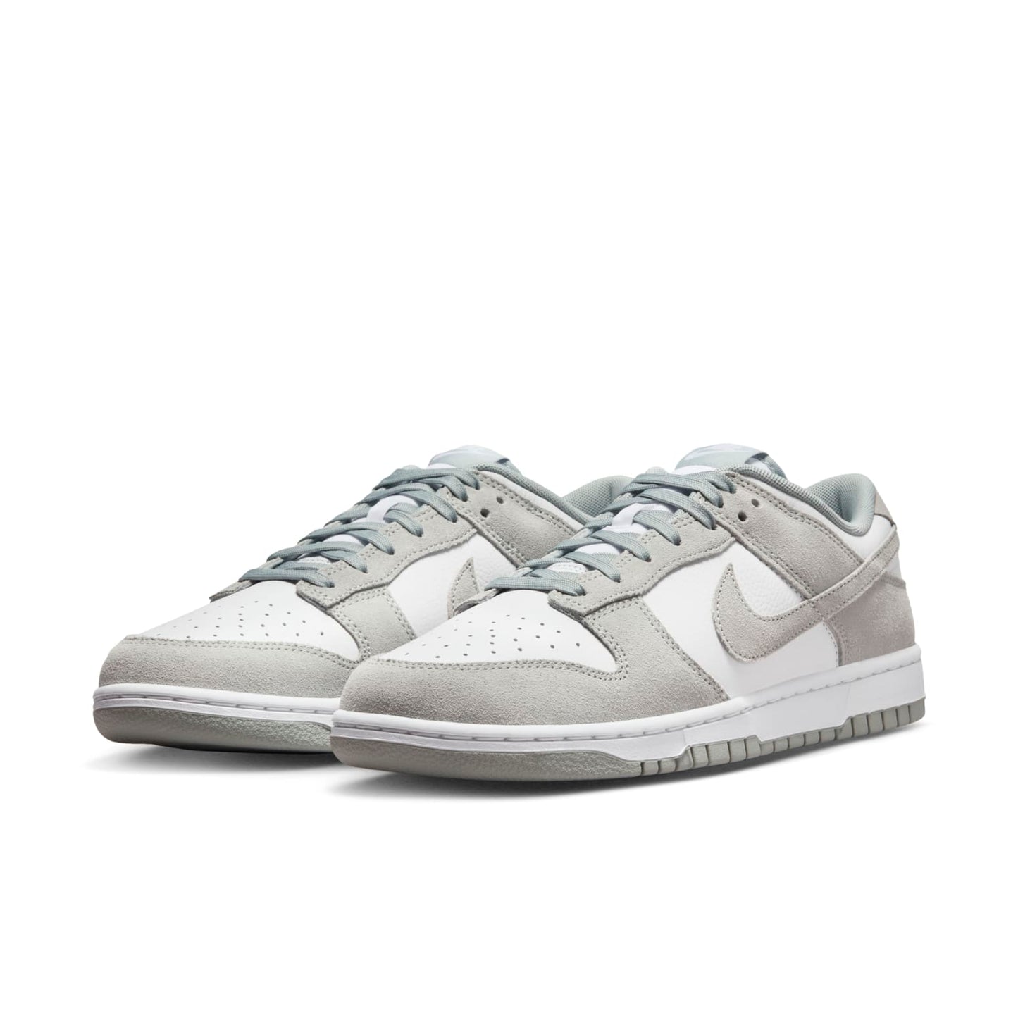 Nike Dunk Low SE “Light Pumice”