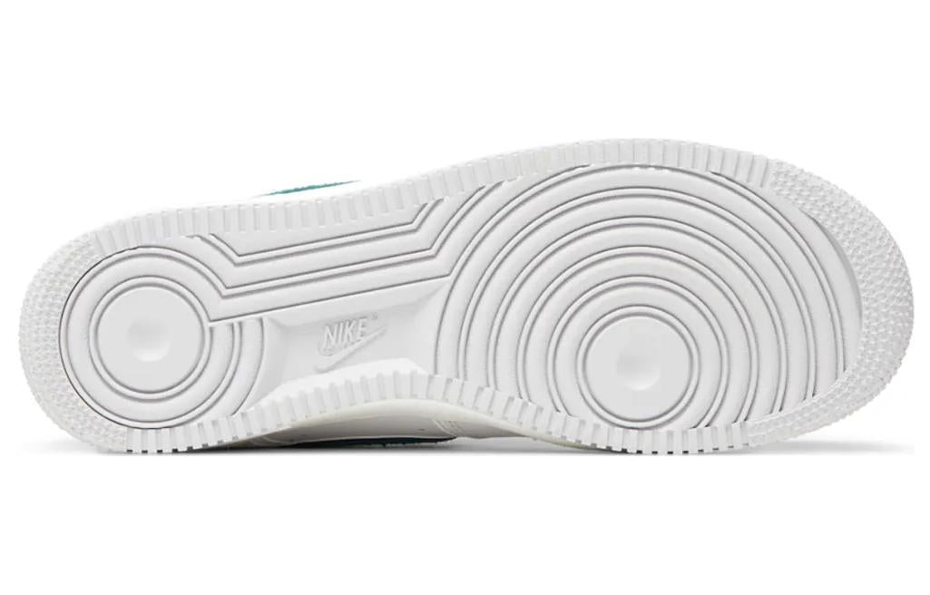 Nike Air Force 1 “07 Premium “University of Oregon PE”